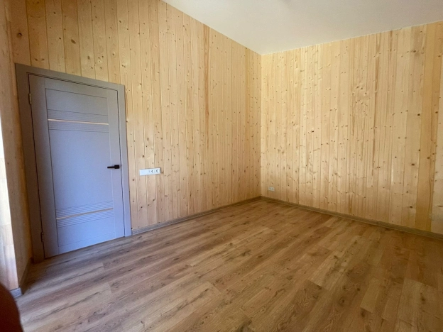 Купить дом в Москве. Вариант № 10074926, 12, площадь -  квм, цена 7950000 рублей