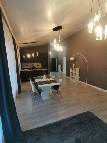 Купить дом в Санкт-Петербурге. Вариант № 15047, 24, площадь -  квм, цена 18000000 рублей