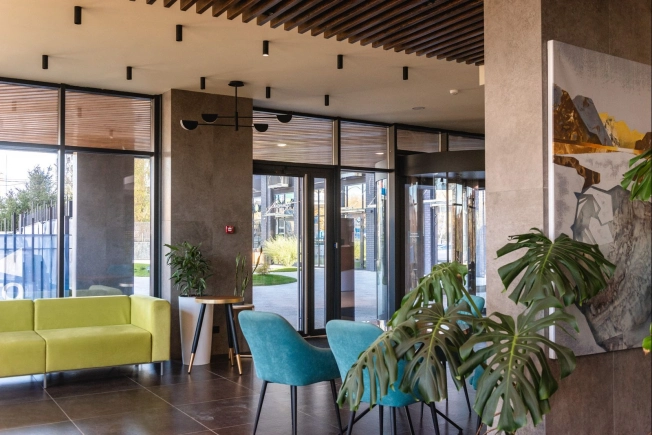 Купить четырехкомнатную квартиру в новостройках в Новосибирской области. Вариант № 9936516, 5, площадь -  квм, цена 25016000 рублей