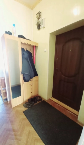 Купить двухкомнатную квартиру на вторичке на улице Пограничная в Калининградской области. Вариант № 30460, 12, площадь -  квм, цена 1750000 рублей