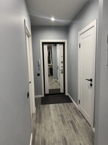 Купить однокомнатную квартиру на улице Шелепихинская набережная в Москве. Вариант № 10006678, 2, площадь -  квм, цена 10000000 рублей