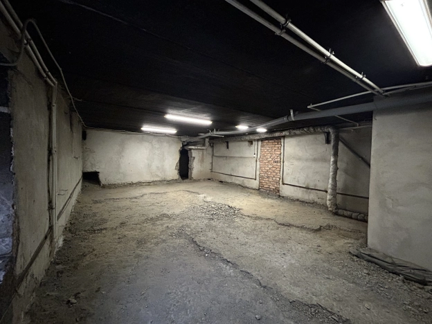 Купить коммерческую недвижимость свободного назначения в Улан-Удэ. Вариант № 10049245, 1, площадь -  квм, цена 2200000 рублей