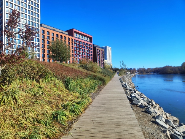 Купить трехкомнатную квартиру в Новосибирске. Вариант № 7625992, 33, площадь -  квм, цена 14000000 рублей