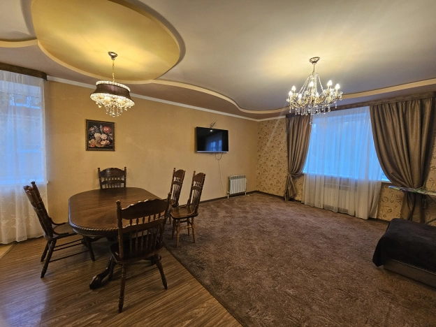 Купить дом на улице Георгия Маляревского в Тобольске. Вариант № 5111286, 10, площадь -  квм, цена 15400000 рублей