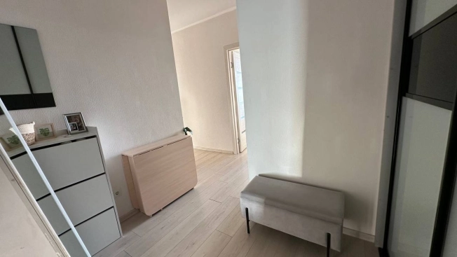 Снять квартиру в Тобольске. Вариант № 8365896, 12, площадь -  квм, цена 60000 рублей