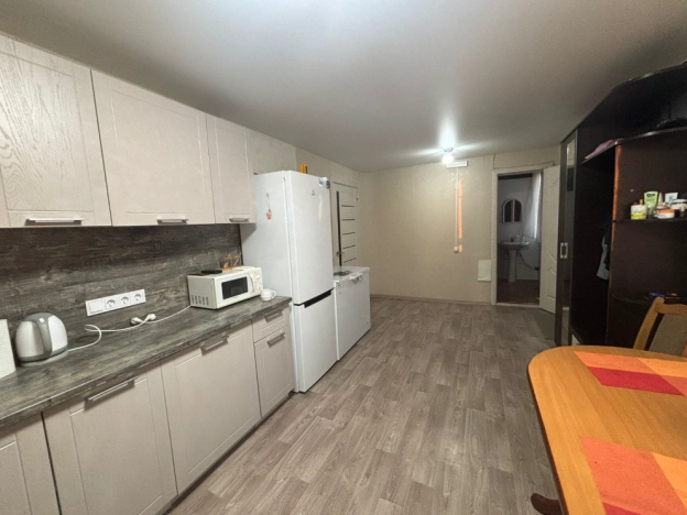 Купить дом в Элисте. Вариант № 6827945, 9, площадь -  квм, цена 2600000 рублей