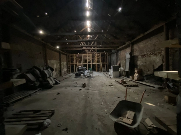 Купить коммерческую недвижимость в Бийске. Вариант № 8449577, 5, площадь - квм, цена 6900000 рублей