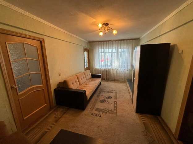 Купить четырехкомнатную квартиру в Тульской области. Вариант № 14488, 0, площадь -  квм, цена 4600000 рублей