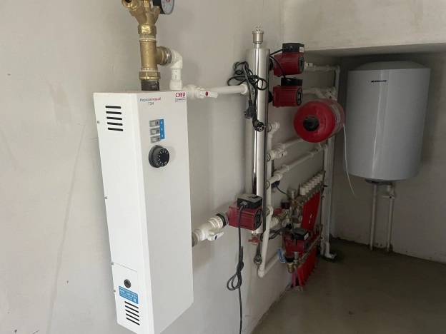 Купить дом в районе Центральный в Новороссийске. Вариант № 7462, 13, площадь -  квм, цена 8400000 рублей