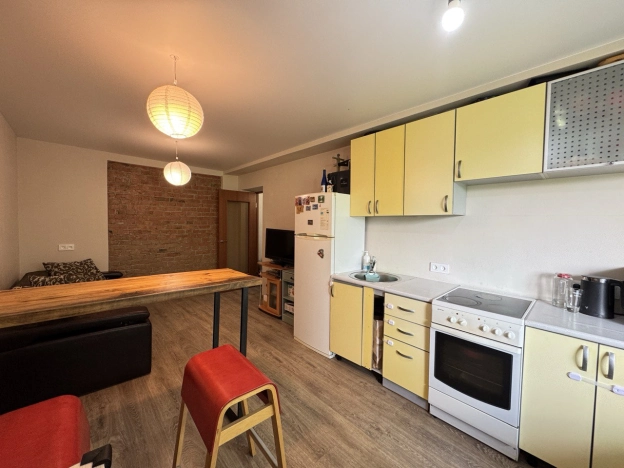 Купить квартиру в районе Дзержинский в Новосибирске. Вариант № 521679, 1, площадь -  квм, цена 4450000 рублей