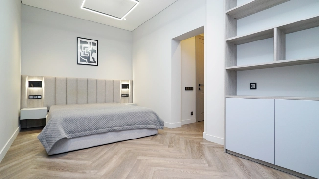 Купить квартиру в районе Вахитовский в Казани. Вариант № 10596146, 18, площадь -  квм, цена 50000000 рублей