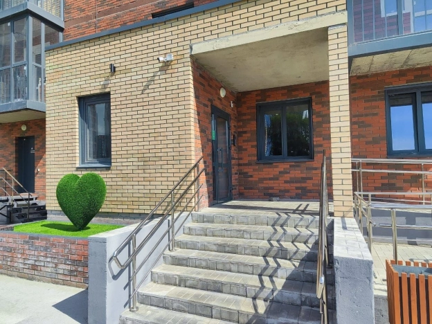 Купить двухкомнатную квартиру на улице Линейная в Новосибирской области. Вариант № 9303595, 24, площадь -  квм, цена 7150000 рублей