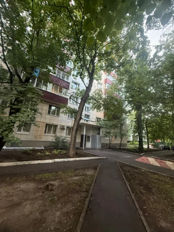 Купить квартиру в Москве. Вариант № 3331379, 27, площадь - квм, цена 14990000.0000 рублей