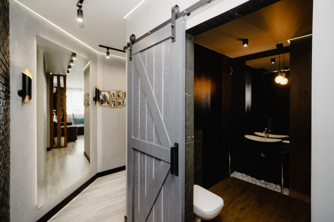 Купить однокомнатную квартиру в Омске. Вариант № 3467773, 20, площадь -  квм, цена 6200000 рублей