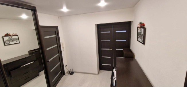 Купить квартиру на вторичке в Вологде. Вариант № 10941970, 22, площадь - квм, цена 4590000 рублей