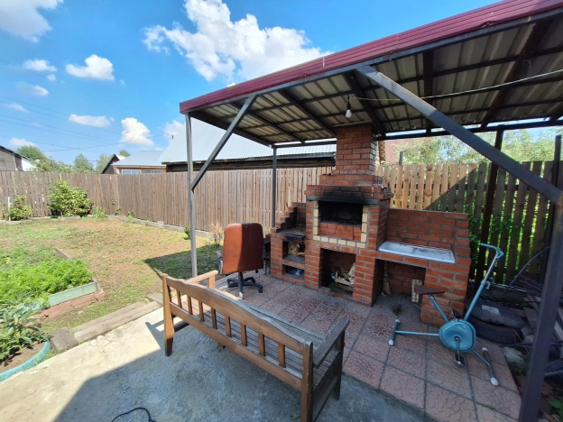 Купить дом в Новосибирске. Вариант № 10007475, 33, площадь -  квм, цена 7400000 рублей