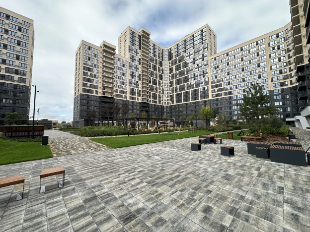 Купить квартиру на улице Обрывная в Краснодаре. Вариант № 7544309, 3, площадь -  квм, цена 7350000 рублей