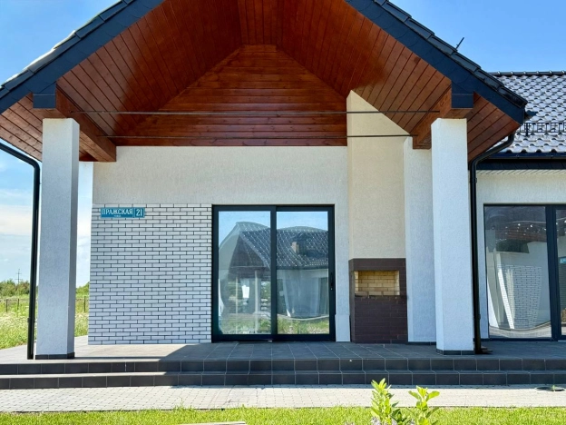 Купить дом на улице Каменная в Зеленоградске. Вариант № 5274, 3, площадь -  квм, цена 13000000 рублей