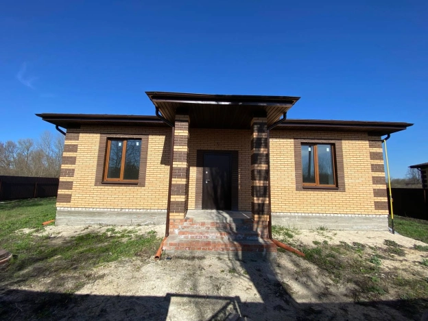 Купить дом в Воронеже. Вариант № 7898, 4, площадь -  квм, цена 6900000 рублей