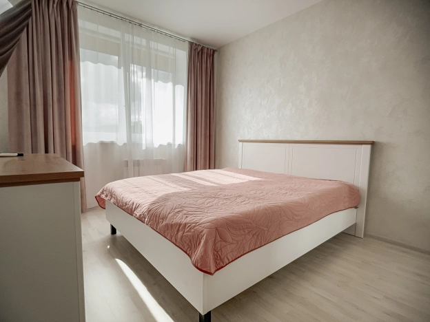 Купить квартиру в Пионерском. Вариант № 3373207, 7, площадь -  квм, цена 13490000 рублей