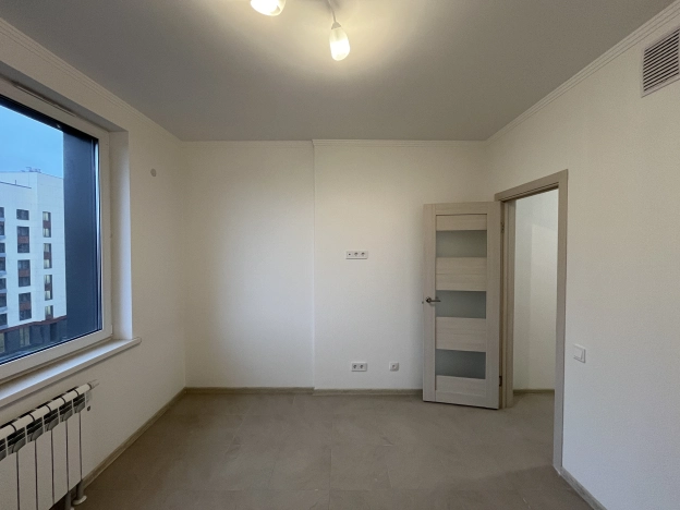 Купить квартиру на улице Корнейчука в Москве. Вариант № 10861260, 8, площадь - квм, цена 17249760 рублей