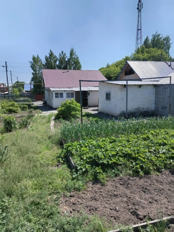 Купить дом в Искитиме. Вариант № 8570226, 24, площадь -  квм, цена 3300000 рублей