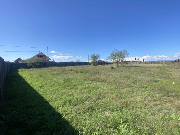 Купить земельный участок в Улан-Удэ. Вариант № 3763076, 2, площадь -  квм, цена 1100000 рублей