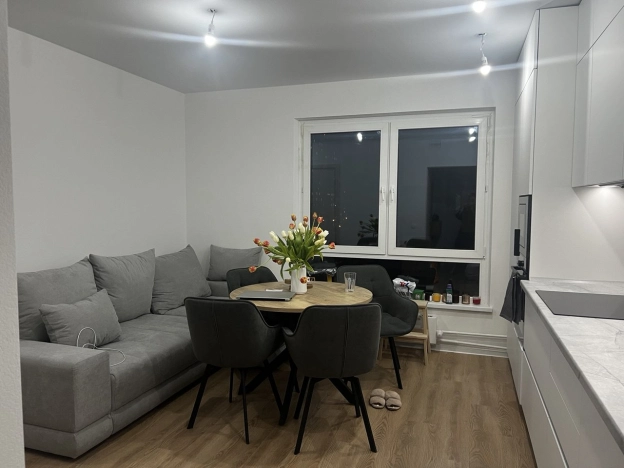 Купить квартиру в районе Западное Дегунино в Москве. Вариант № 48239, 4, площадь -  квм, цена 18600000 рублей