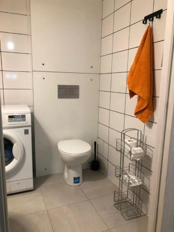 Купить трехкомнатную квартиру у метро Коммунарка в Москве. Вариант № 10009133, 13, площадь -  квм, цена 18600000 рублей