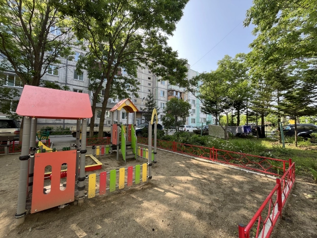 Купить трехкомнатную квартиру в Приморском крае. Вариант № 52658, 16, площадь -  квм, цена 6350000 рублей