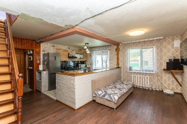 Купить дом на улице Совхозная в Тюменской области. Вариант № 2656746, 11, площадь -  квм, цена 7400000 рублей