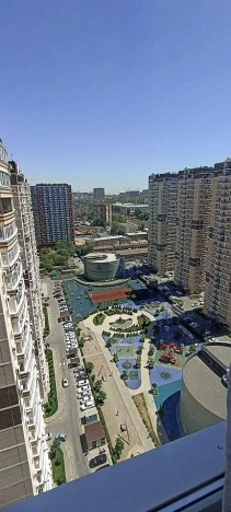 Купить однокомнатную квартиру в районе Октябрьский в Ростове-на-Дону. Вариант № 3023986, 10, площадь -  квм, цена 6650000 рублей