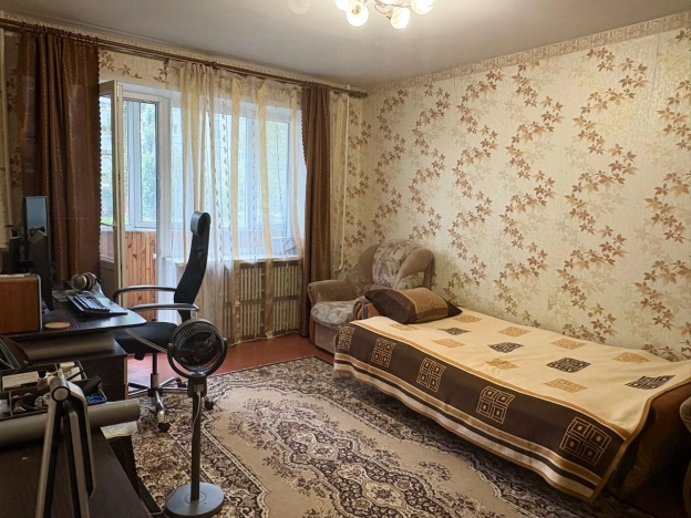 Купить однокомнатную квартиру в районе Коминтерновский в Воронеже. Вариант № 3462701, 4, площадь -  квм, цена 3900000 рублей