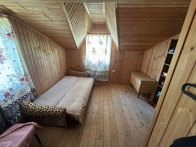 Купить дом в Санкт-Петербурге. Вариант № 39728, 27, площадь -  квм, цена 5400000 рублей