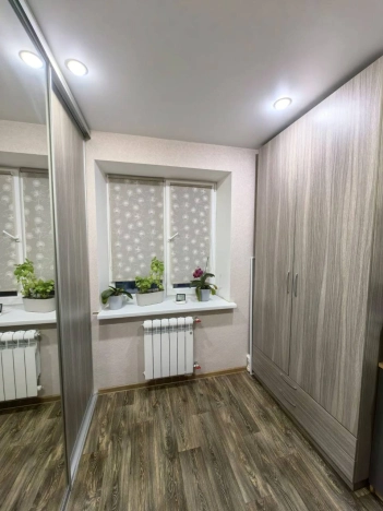 Купить четырехкомнатную квартиру в районе Дзержинский в Волгограде. Вариант № 46656, 9, площадь -  квм, цена 8700000 рублей