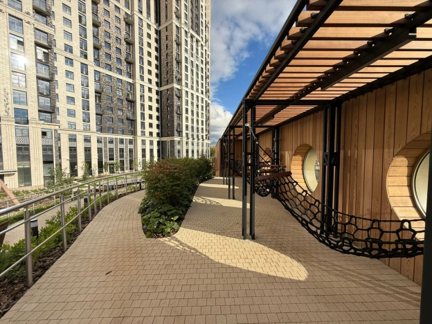 Купить квартиру в Москве. Вариант № 9216540, 25, площадь -  квм, цена 25000000 рублей