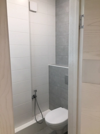 Купить трехкомнатную квартиру в Сыктывкаре. Вариант № 11061, 36, площадь -  квм, цена 17000000 рублей