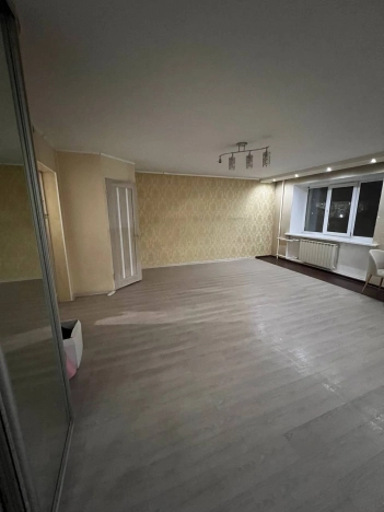 Купить квартиру в Улан-Удэ. Вариант № 10192489, 13, площадь -  квм, цена 6450000 рублей