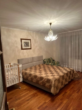 Купить квартиру в Москве. Вариант № 10066438, 18, площадь -  квм, цена 29000000 рублей