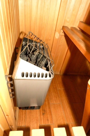 Купить трехкомнатную квартиру в Иркутске. Вариант № 9195640, 26, площадь -  квм, цена 16000000 рублей