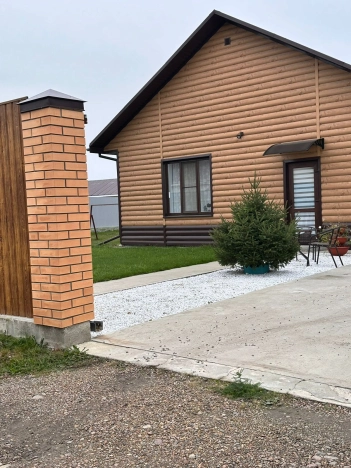 Купить дом на улице Административная в Иркутской области. Вариант № 7763855, 5, площадь -  квм, цена 10300000 рублей