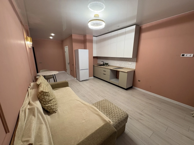 Купить квартиру на улице Комарова в Улан-Удэ. Вариант № 9504204, 1, площадь -  квм, цена 5000000 рублей