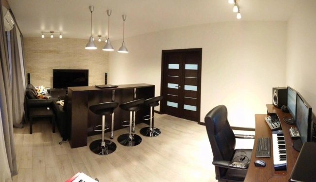 Купить трехкомнатную квартиру в районе Советский в Новосибирске. Вариант № 5309253, 5, площадь -  квм, цена 20550000 рублей