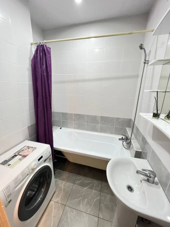 Купить Студию на улице Барханная в Новосибирской области. Вариант № 7616135, 7, площадь -  квм, цена 4430000 рублей