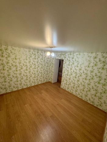 Купить двухкомнатную квартиру в Микрорайоне 4-й, Элиста в Элисте. Вариант № 3315353, 6, площадь -  квм, цена 1900000 рублей