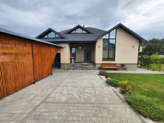 . Вариант № 13372, 23, площадь - 169.4 квм, цена 18300000 рублей