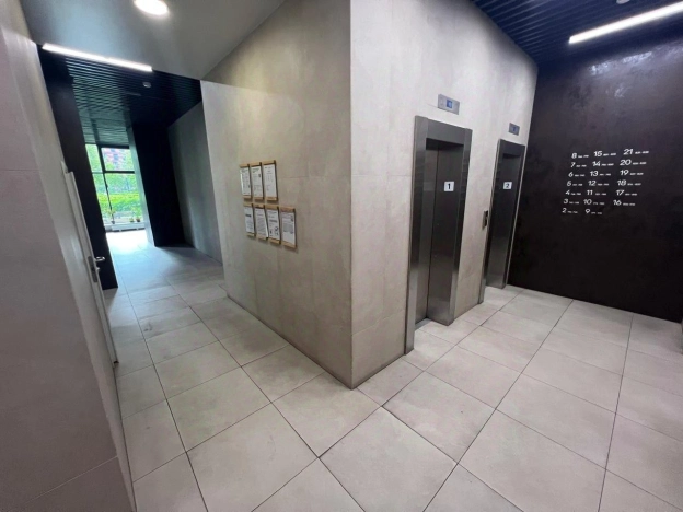 Купить квартиру в Москве. Вариант № 8864115, 10, площадь -  квм, цена 18000000 рублей