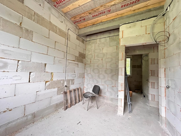 Купить дом в районе Калининский в Новосибирске. Вариант № 56469, 29, площадь -  квм, цена 5500000 рублей