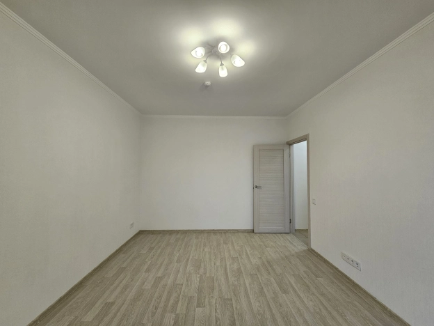 Купить квартиру в Москве. Вариант № 10178995, 5, площадь - квм, цена 20800000 рублей