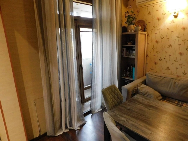 Купить квартиру в Москве. Вариант № 8107125, 4, площадь -  квм, цена 45000000 рублей